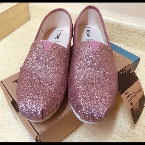 toms rose glow